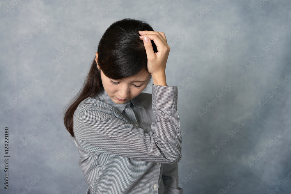 憂鬱な表情の女性 憂鬱な表情の女性