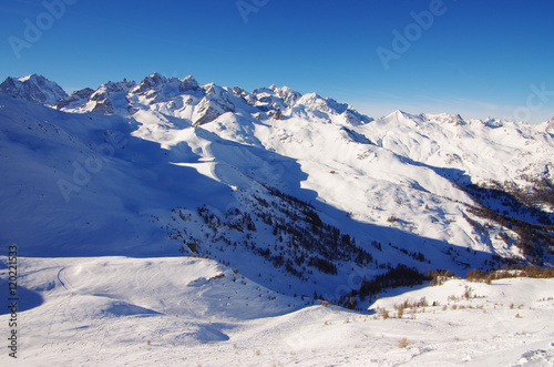 Obraz na płótnie Snow fields in Serre Chevalier w salonie