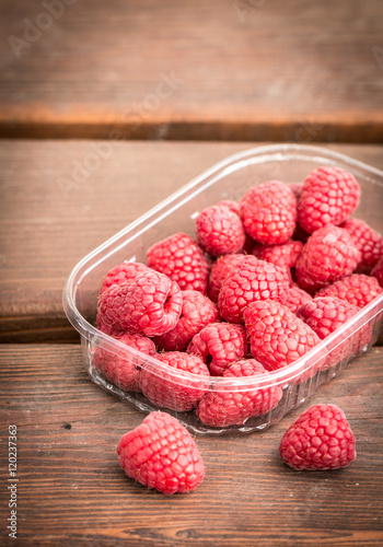 fresh summer berries, healthy food on table