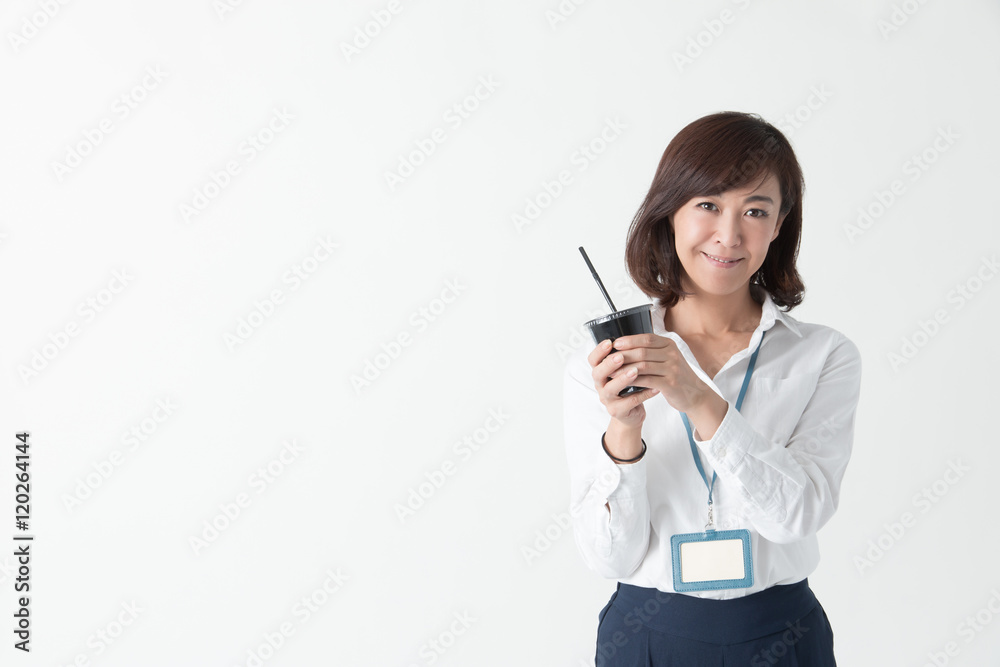 OLポートレート・ミドル女性白バック