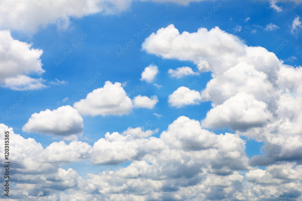Fototapeta premium Bright blue sky with white clouds