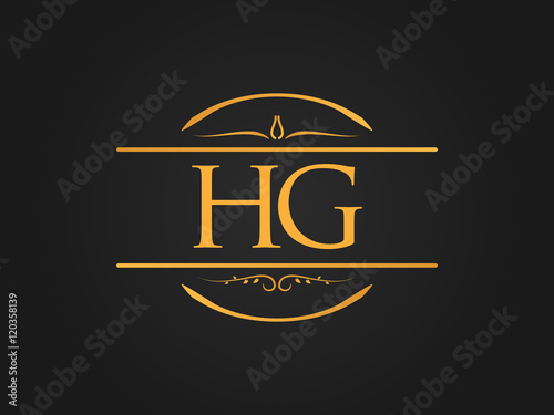 Luxurious Circle Ornament