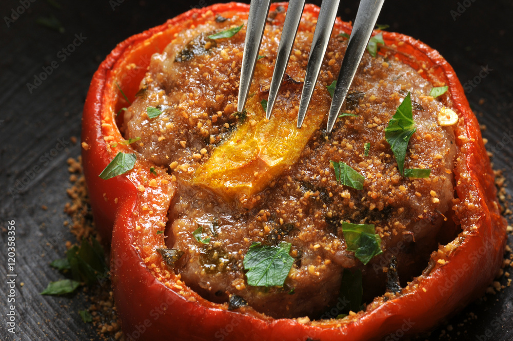 Stuffed peppers ớt nhồi Peperoni ripieni Nadziewane papryki Gefüllte ...