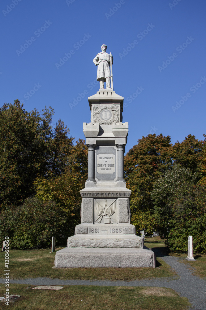 Statue in Bar Harbor's Cementery, USA, 2015