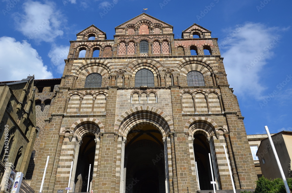 Facade Cathédrale Notre Dame de l'Annonciation du Puy en Velay