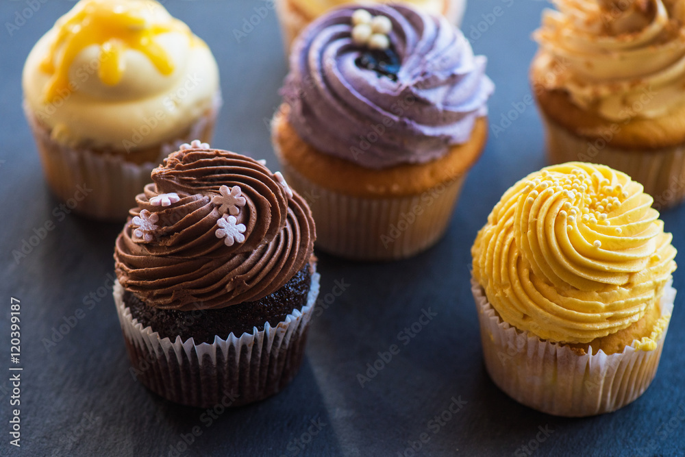Cupcakes desert cream Cupcakes desert cream