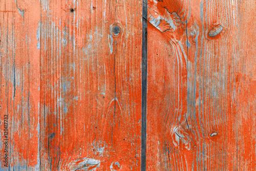 The old red wood texture with natural patterns © madredus