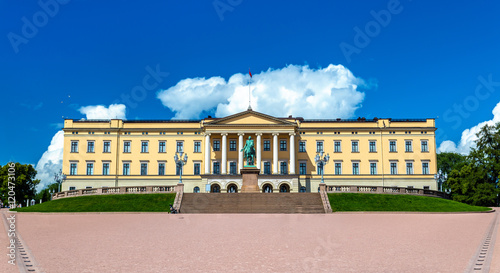 The Royal Palace in Oslo photo