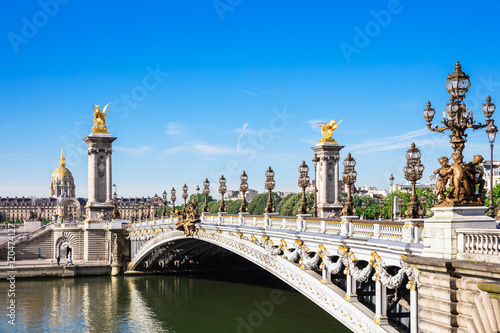 Fototapeta Naklejka Na Ścianę i Meble -  Pont Alexandre III Bridge with Hotel des Invalides, Paris, Franc