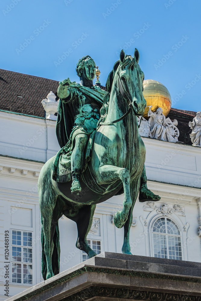Obraz premium Statue of Emperor Joseph II (1807). Hofburg, Vienna, Austria.