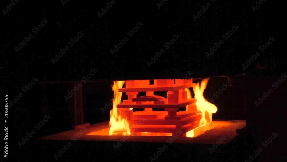 Abriendo el Horno de Ceramica a Gas
