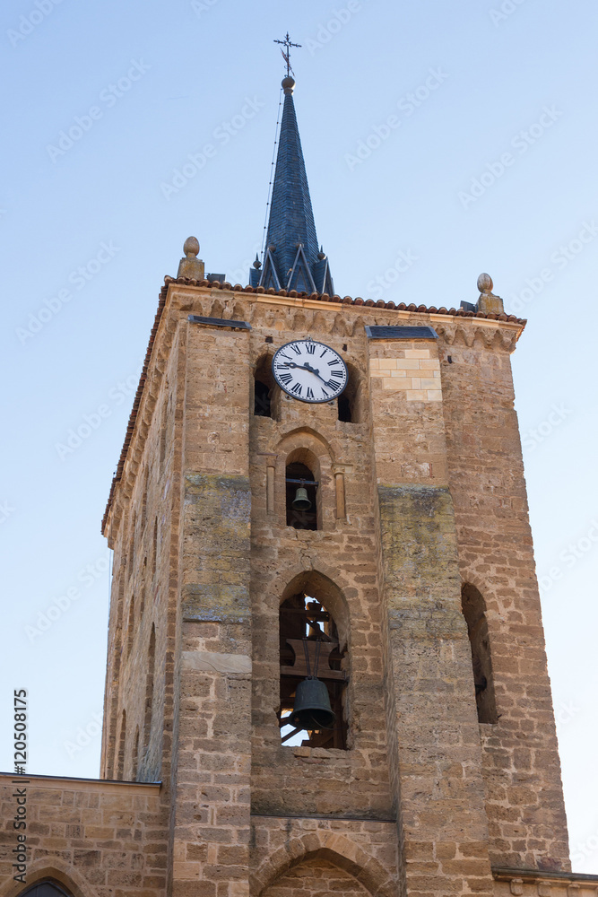 Torre del Reloj en la Iglesia Santa María del Azogue de Benavente Torre del Reloj en la Iglesia Santa María del Azogue de Benavente