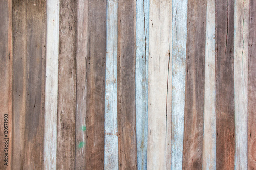 old wood wall © ParinPIX