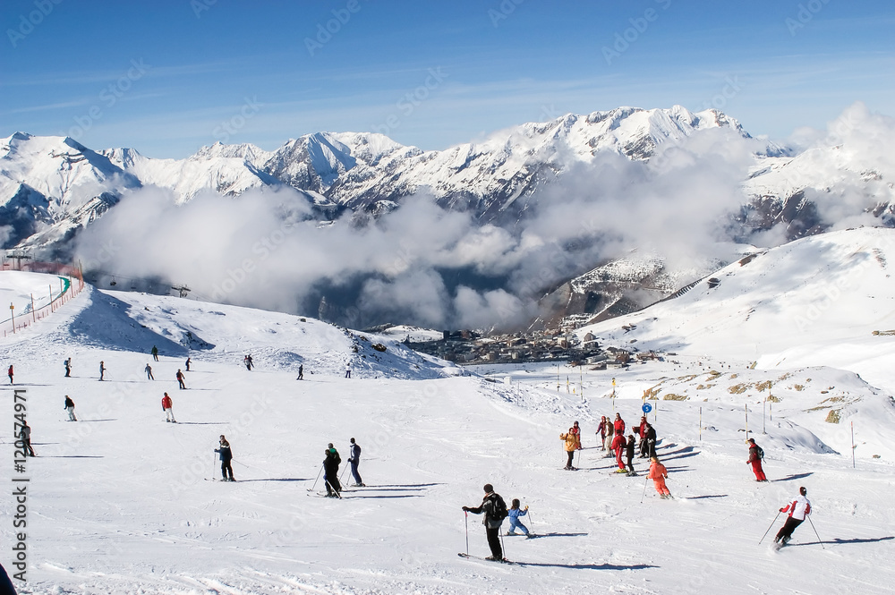 Alpe d'Huez - skiing Alpe d'Huez - skiing