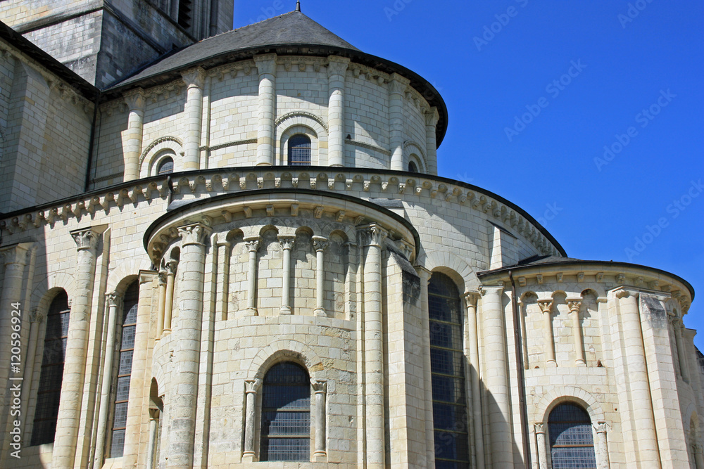 Coupoles du chevet de l'Abbaye Royale de Fontevraud, France