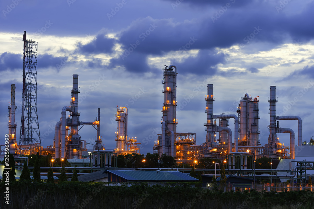 Refinery plant for Oil and Gas industrial at twilight - Petroche Refinery plant for Oil and Gas industrial at twilight - Petroche