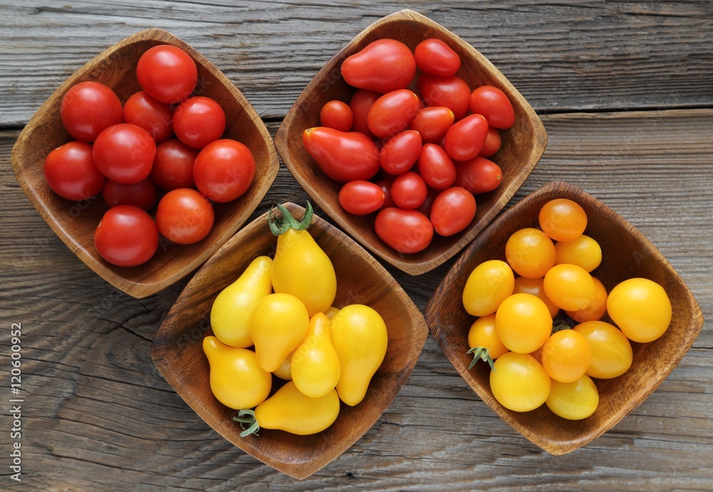 Tomatoes. Tomatoes.