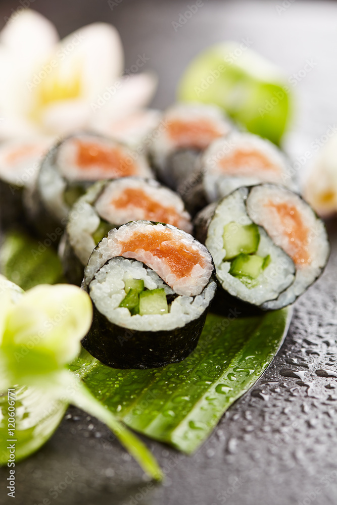 Yin Yang Roll Yin Yang Roll