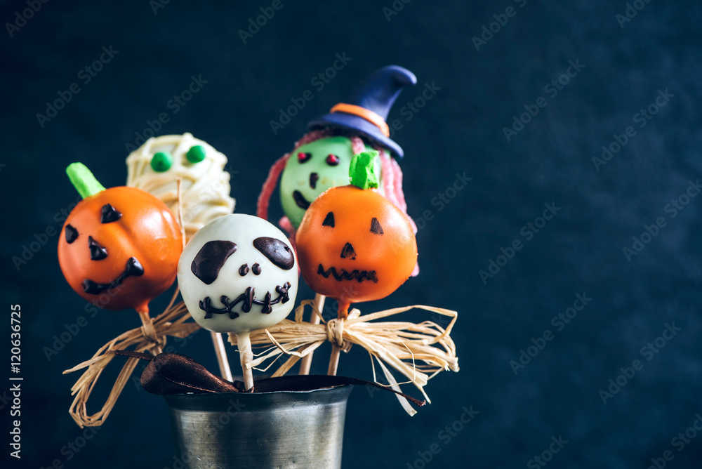 Fototapeta premium Halloween cake pops
