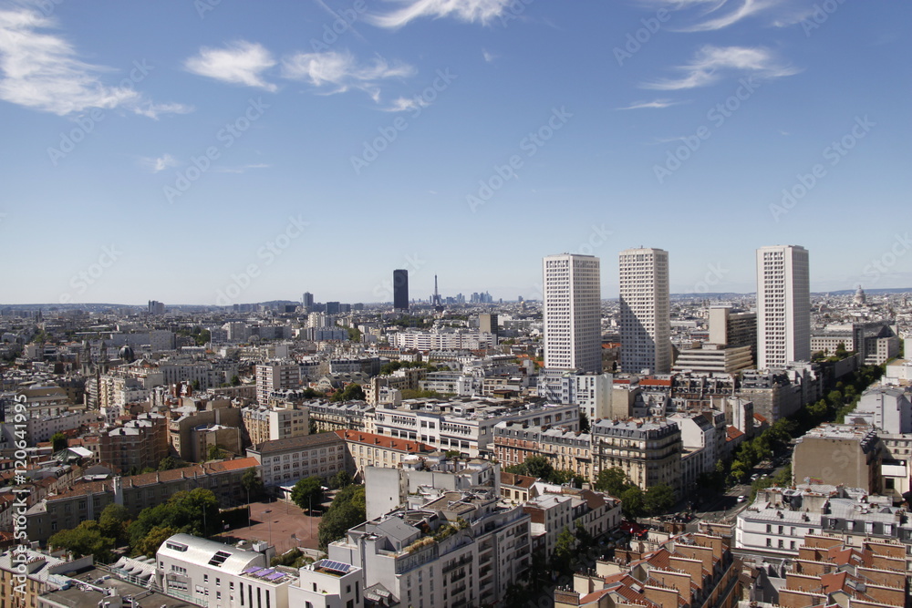 Panorama urbain à Paris, vue aérienne