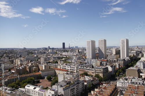 Panorama urbain à Paris, vue aérienne © Atlantis