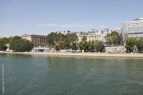 Quai de Seine à Paris photo