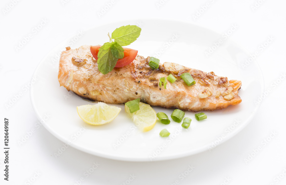 A food is fried fish and vegetable.
