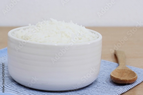 cooked rice or jasmine rice.