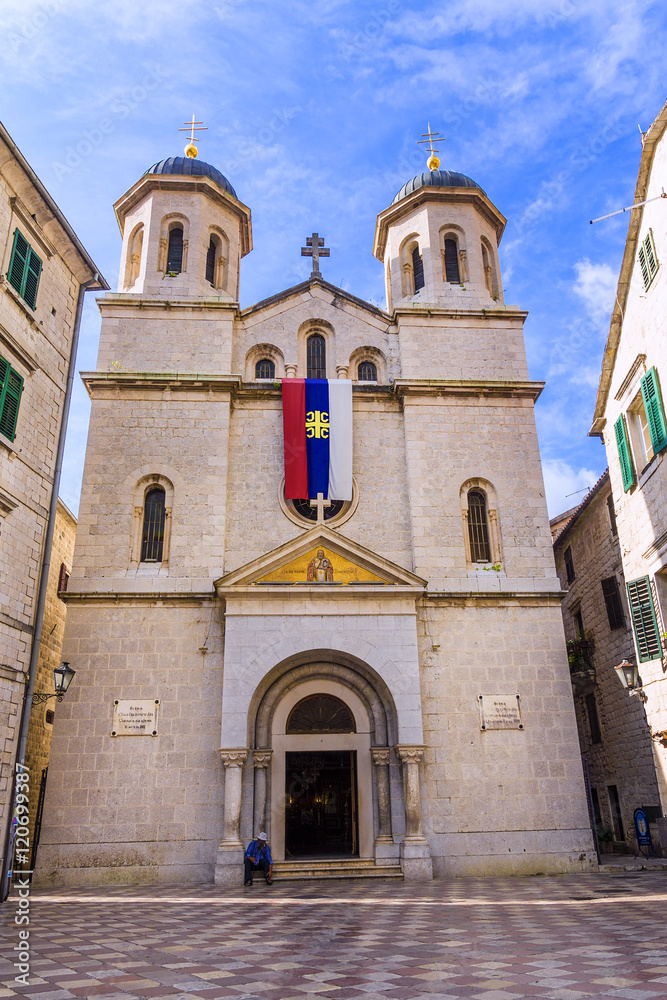 Fototapeta premium Church in Kotor, Montenegro