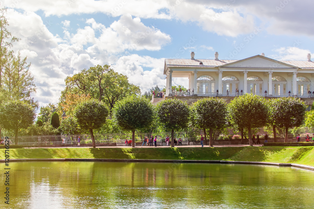 Obraz premium Cameron gallery in Catherine royal park Saint Petersburg