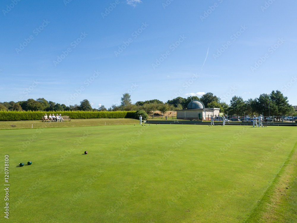 ISLE OF THORNS, SUSSEX/UK - SEPTEMBER 11 : Lawn Bowls Match at I