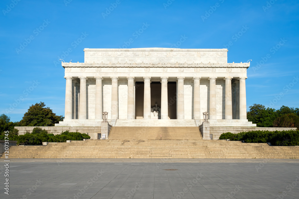 The Lincoln Memorial in Washington DC