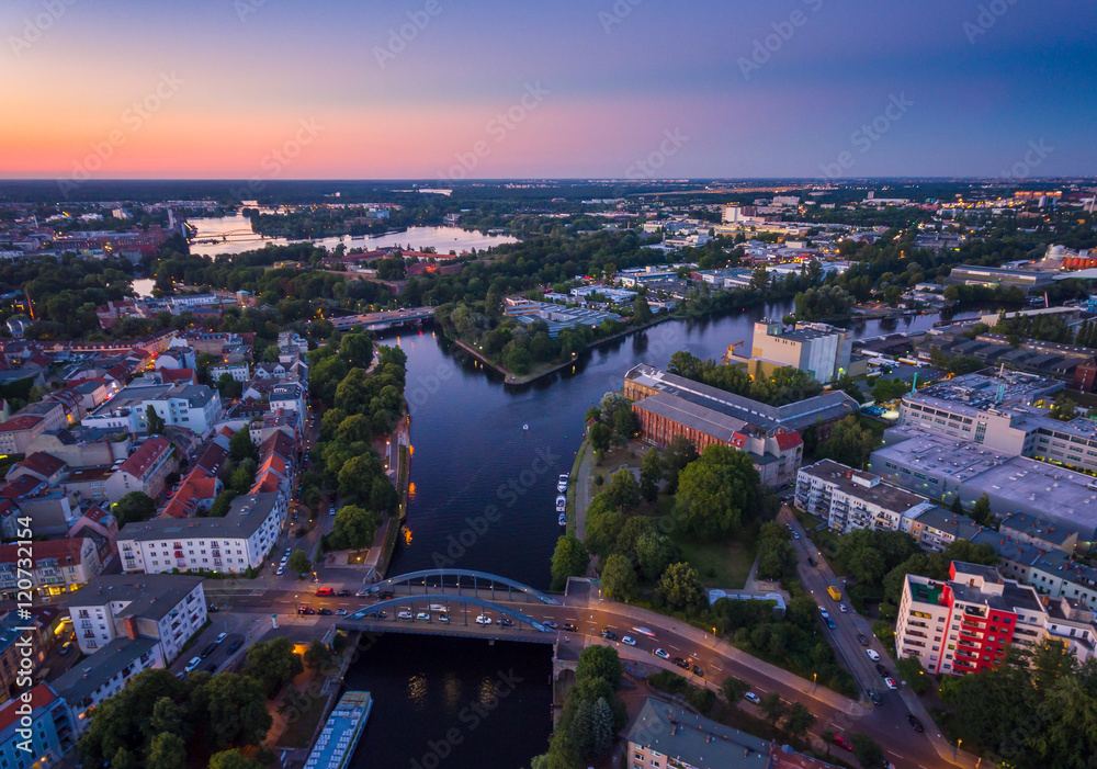 Berlin,  Spandau,  Aussicht auf Spandau-Bezirk von oben