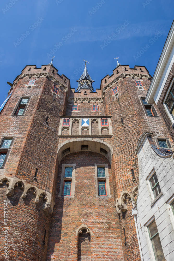 Fototapeta premium Medieval city gate Sassenpoort in the center of Zwolle