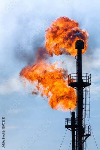 Torches for casing-head gas flaring during oil