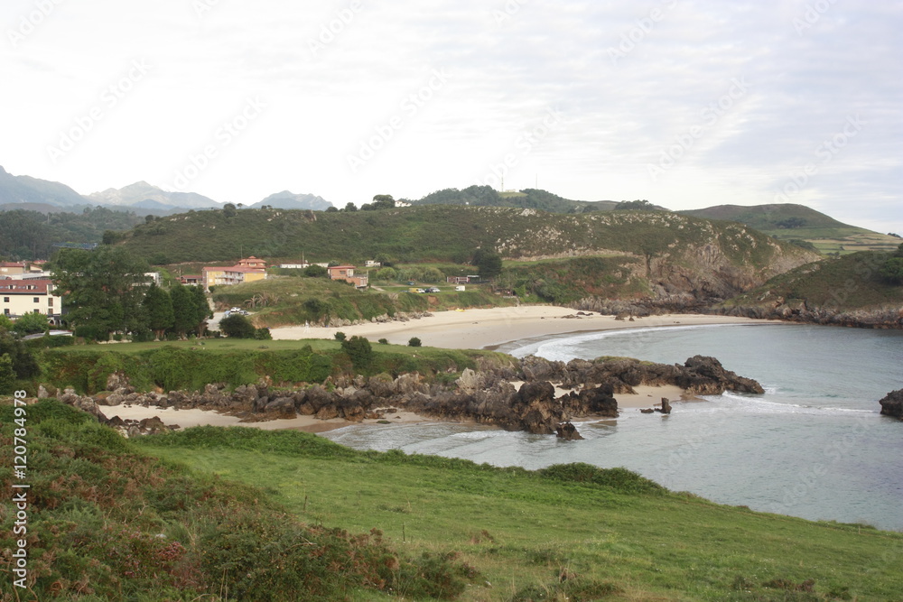 Fototapeta premium Playa de Celorio, Llanes. Asturias