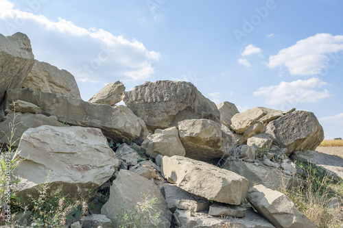 pile of boulders © PRILL Mediendesign