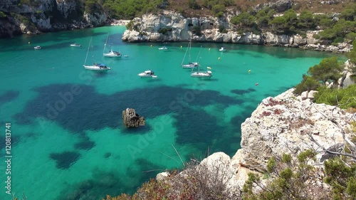 Cala Macarella et Macarelleta sur l'île de Minorque photo