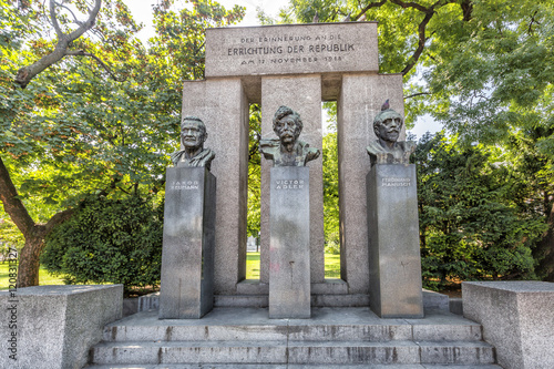 Принти на полотні Republic Monument in Vienna