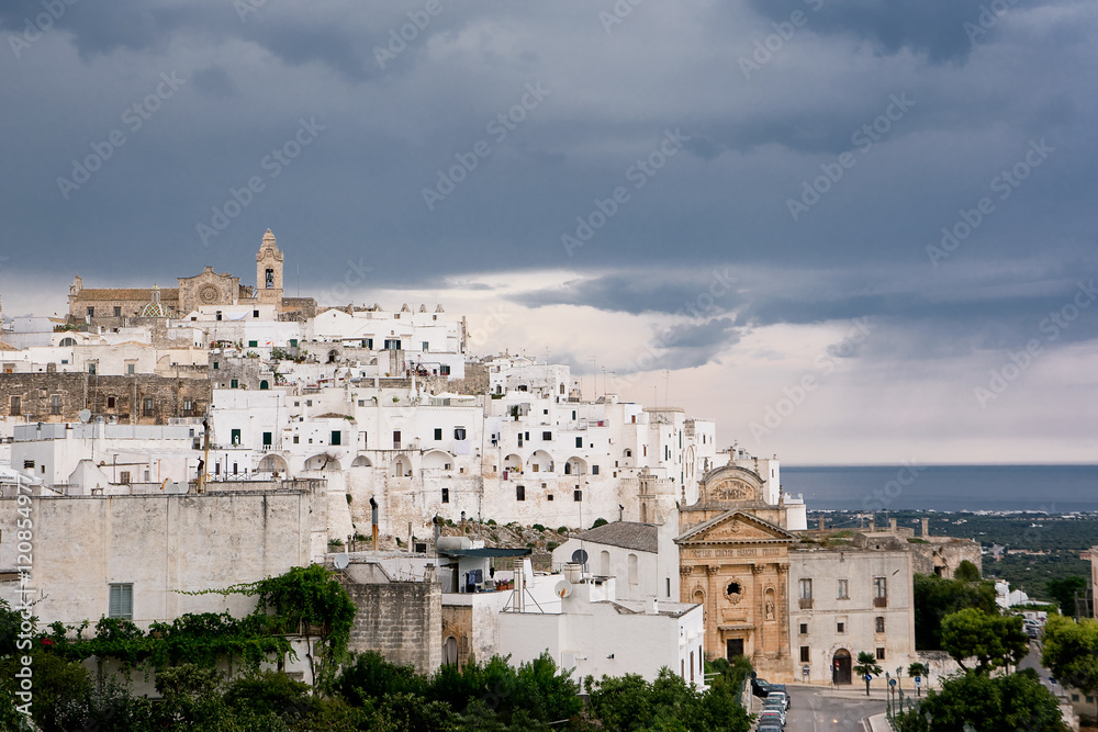 Obraz premium Ostuni, white city in Apulia (Italy)