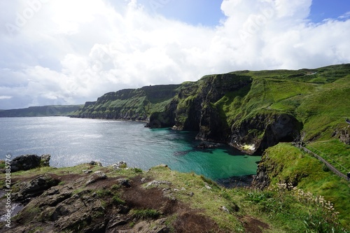 Landschaft um Carrick-a-Rede - Rope Bridge / Nordirland