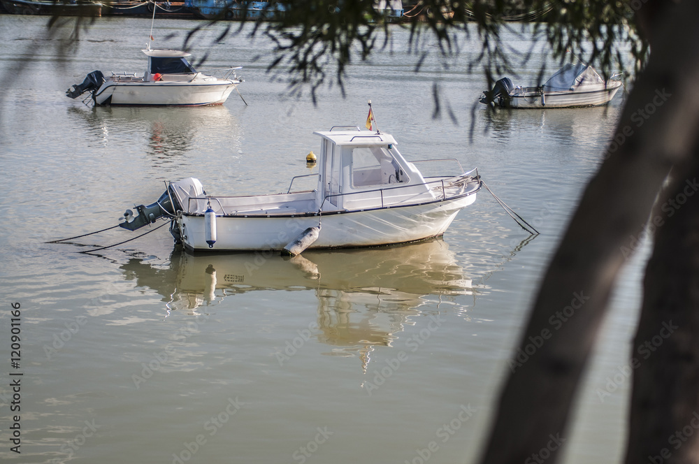 barco,agua,mar,azul