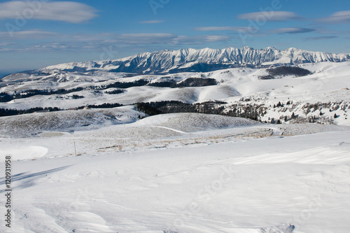 Italian alps with snow © mrighetti82
