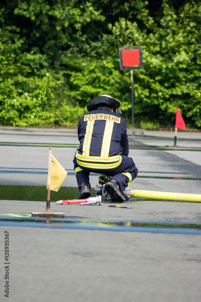 Fototapeta premium Feuerwehrmann