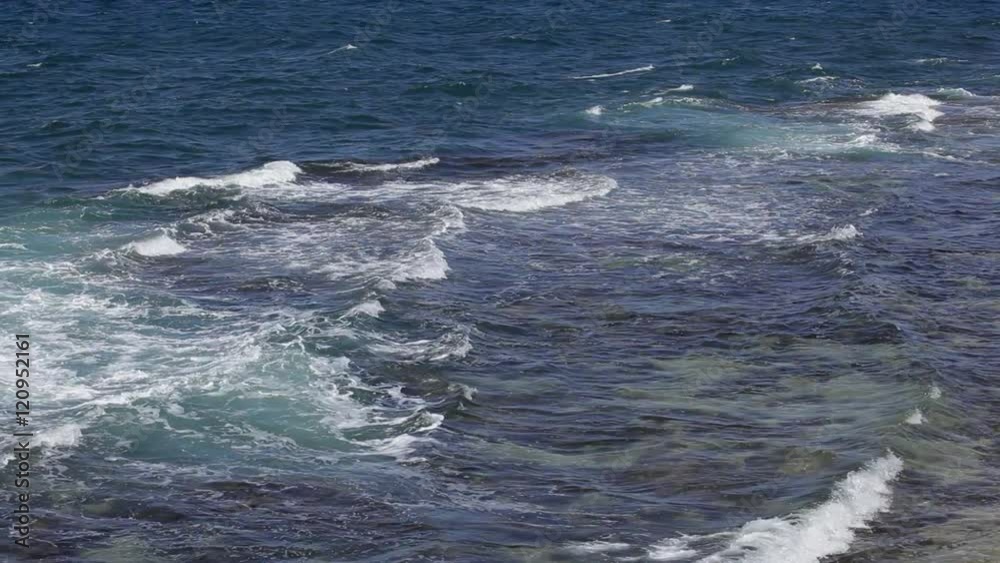 At sea, the storm and the wind At sea, the storm and the wind