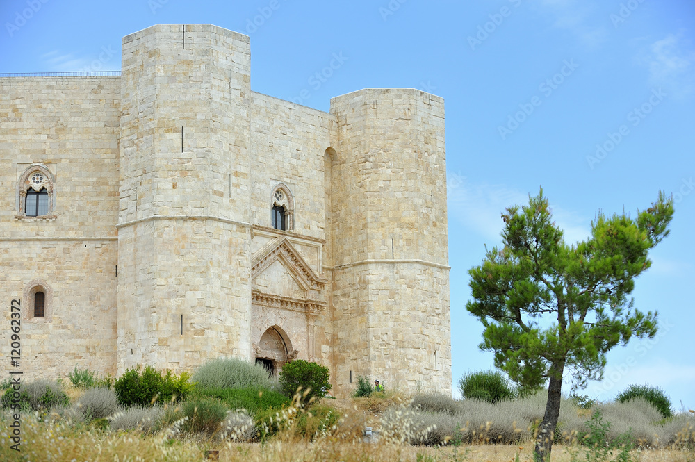 Castel del Monte, Puglia
