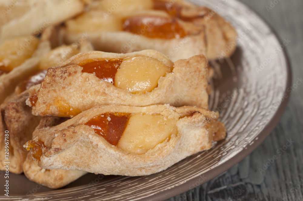 Turnover biscuit Turnover biscuit