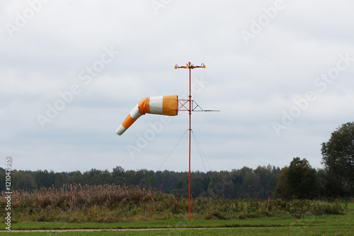 Pointer wind vane photo