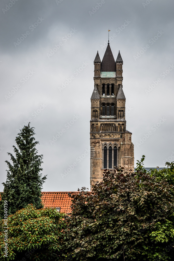 Clocher de la Cathédrale Saint-Sauveur de Bruges