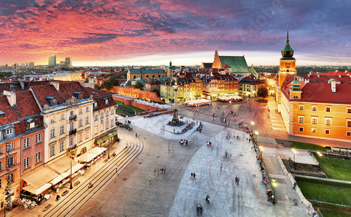 Obraz na płótnie Warszawa, Zamek Królewski i stare miasto o zachodzie słońca, Polska